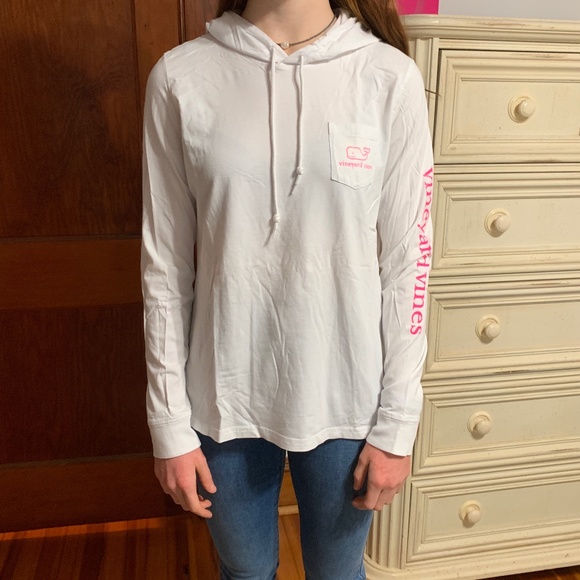 Vineyard Vines Tops - Vineyard Vines Pullover